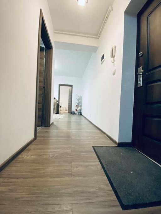 Apartament 2 Camere Modern Si Confortabil Giroc Экстерьер фото